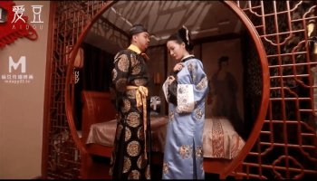 Hoàng thượng xuống tẩm cung thị tẩm quý phi ~ Sex Trung Quốc
