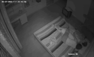 Hack camera vợ chồng ở nhà ngủ sớm thì làm gì bây giờ anh em nhỉ